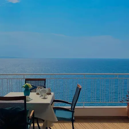 Appartamento Beachfront Luxe *