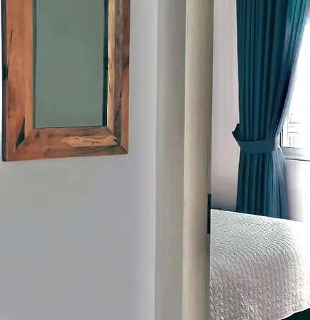 Beachfront Luxe Appartement