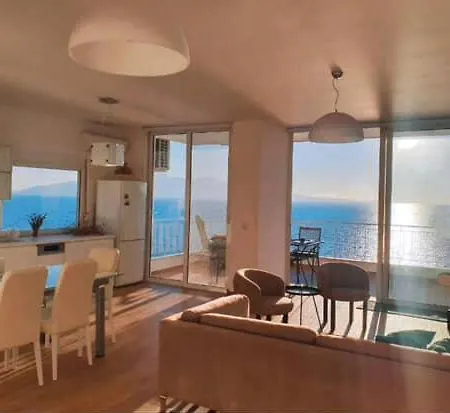 Appartamento Beachfront Luxe