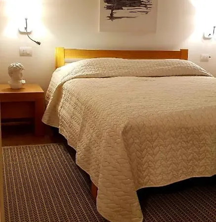 Apartment Beachfront Luxe Sarandë