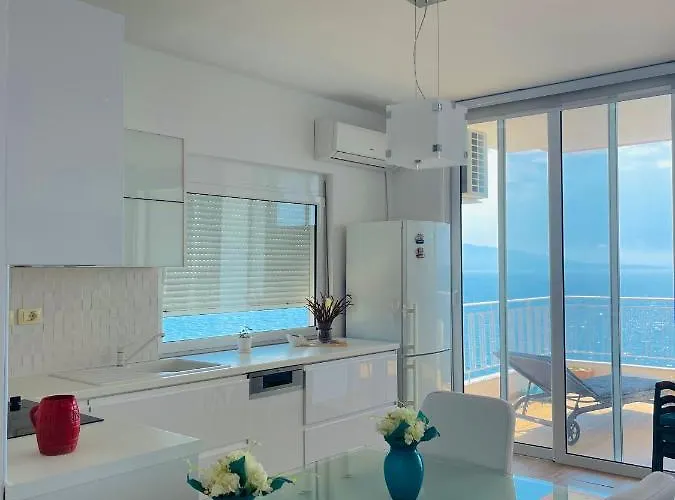 Beachfront Luxe Σαράντα