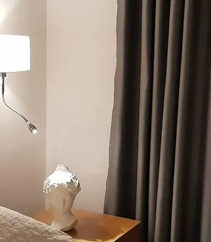 Beachfront Luxe Σαράντα